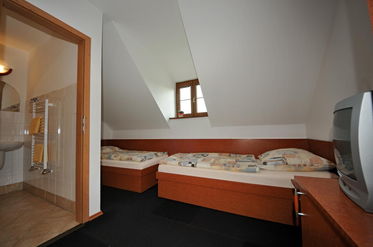 Penzion Praktik Krumlov Prisecna ภายนอก รูปภาพ